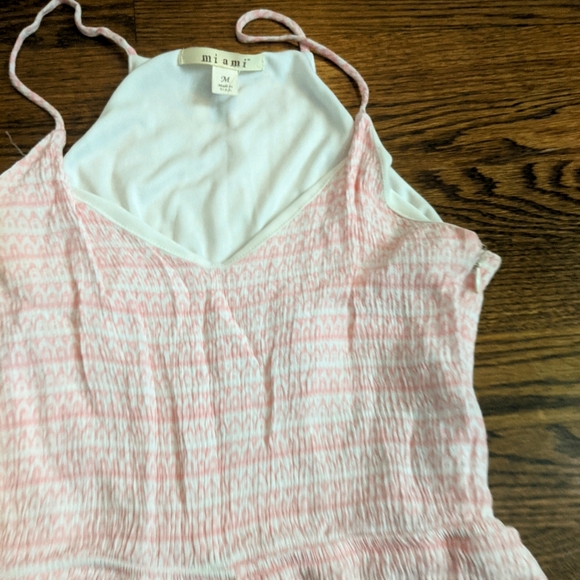 Romper - Picture 2 of 4